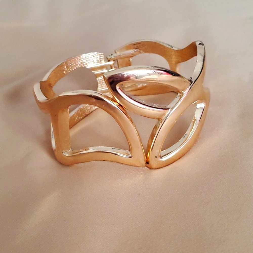 Express Bracelet